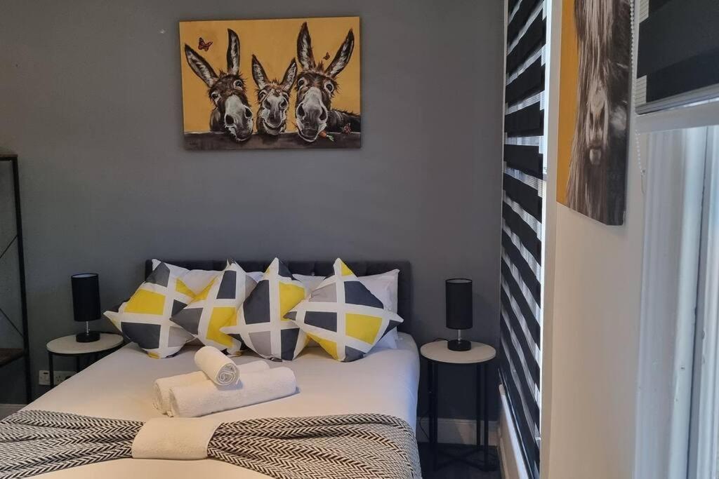 Central London Studio 1Bedroom Экстерьер фото